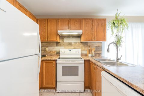 Photo 4 at 1006 Leslie Drive, Alcona, Innisfil
