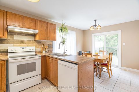 Photo 6 at 1006 Leslie Drive, Alcona, Innisfil