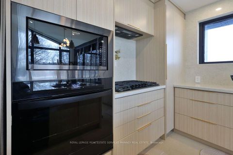 Photo 10 at 75 Rangoon Road, West Deane, Toronto