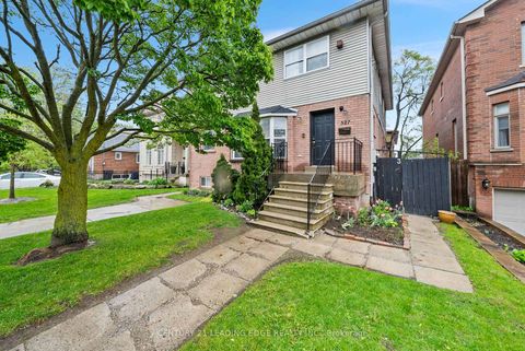 Photo 0 at 527 Glengarry Avenue, Nortown, Toronto