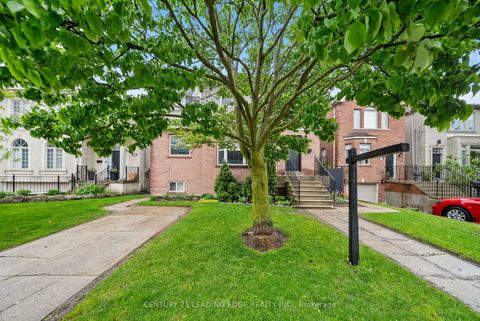 Photo 1 at 527 Glengarry Avenue, Nortown, Toronto