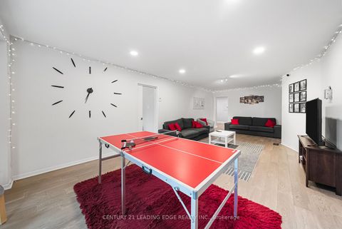 Photo 8 at 527 Glengarry Avenue, Nortown, Toronto