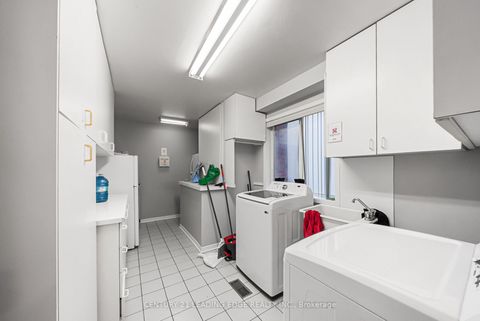 Photo 21 at 527 Glengarry Avenue, Nortown, Toronto