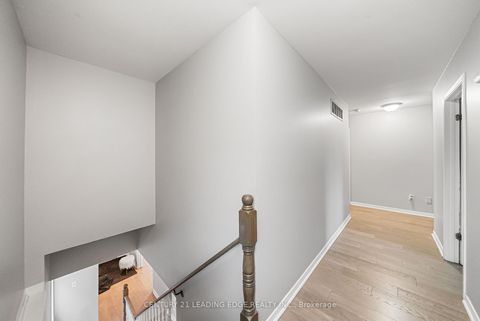 Photo 32 at 527 Glengarry Avenue, Nortown, Toronto