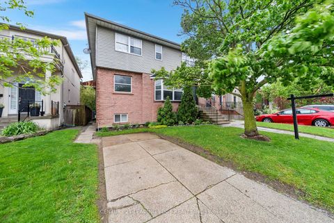 Photo 46 at 527 Glengarry Avenue, Nortown, Toronto