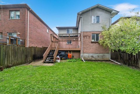 Photo 48 at 527 Glengarry Avenue, Nortown, Toronto