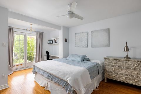 Photo 11 at 90 Kingsway Crescent, Kingsway South, Toronto