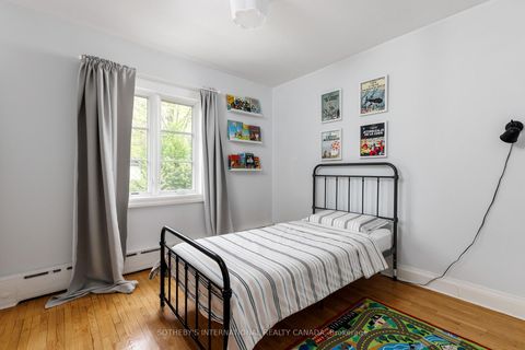 Photo 17 at 90 Kingsway Crescent, Kingsway South, Toronto