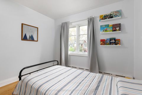 Photo 18 at 90 Kingsway Crescent, Kingsway South, Toronto