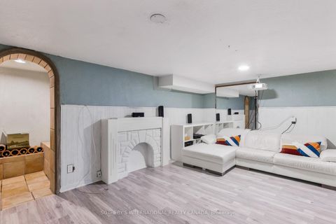 Photo 25 at 90 Kingsway Crescent, Kingsway South, Toronto