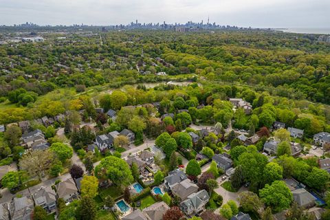 Photo 37 at 90 Kingsway Crescent, Kingsway South, Toronto