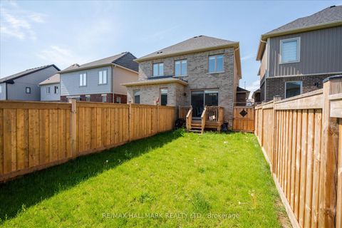 Photo 41 at 28 Copperhill Heights, Rural Barrie Southeast, Barrie