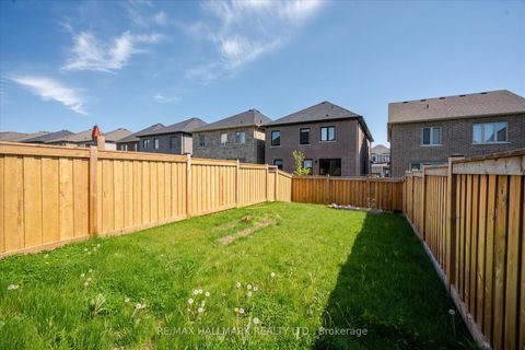Photo 42 at 28 Copperhill Heights, Rural Barrie Southeast, Barrie
