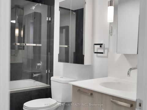 Photo 5 at 318 - 95 Bathurst Street, Waterfront Communities C1, Toronto