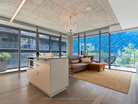 Photo 9 at 318 - 95 Bathurst Street, Waterfront Communities C1, Toronto