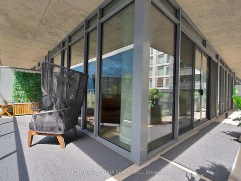 Photo 15 at 318 - 95 Bathurst Street, Waterfront Communities C1, Toronto