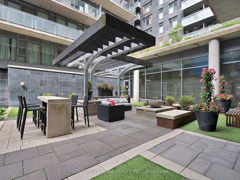 Photo 19 at 318 - 95 Bathurst Street, Waterfront Communities C1, Toronto
