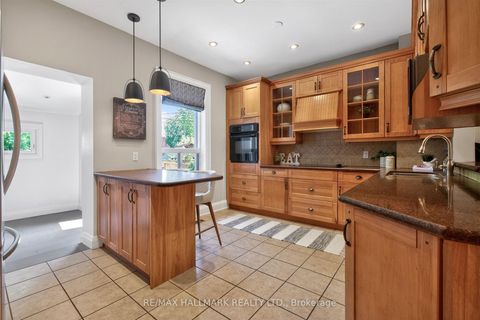 Photo 12 at 687 Durie Street, Bloor West Village, Toronto