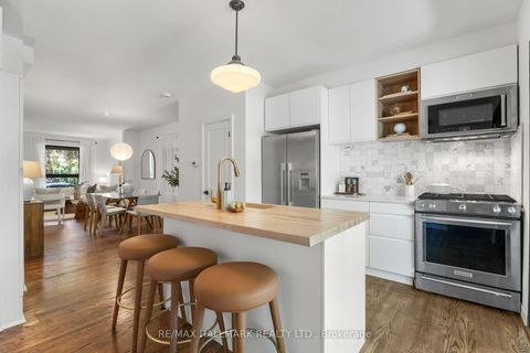 Photo 11 at 203 Parkmount Road, Coxwell, Toronto
