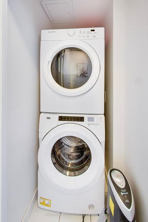Photo 15 at 726 - 1190 Dundas Street E, South Riverdale, Toronto