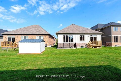 Photo 5 at 256 Duncan Street, Stayner, Clearview