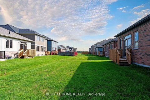 Photo 7 at 256 Duncan Street, Stayner, Clearview