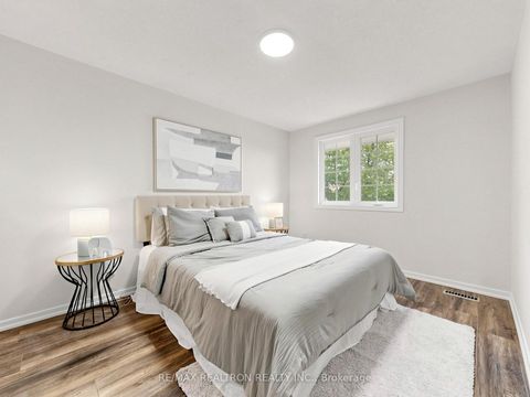 Photo 20 at 16 Foxglove Court, Unionville, Markham