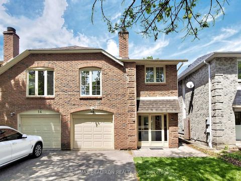 Photo 35 at 16 Foxglove Court, Unionville, Markham