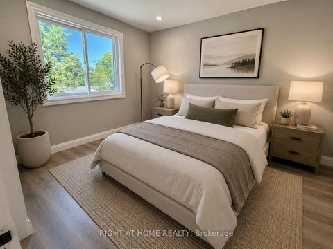 Photo 14 at 24 - 7 Vale Carse Way, Branson, Toronto