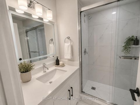 Photo 21 at 24 - 7 Vale Carse Way, Branson, Toronto