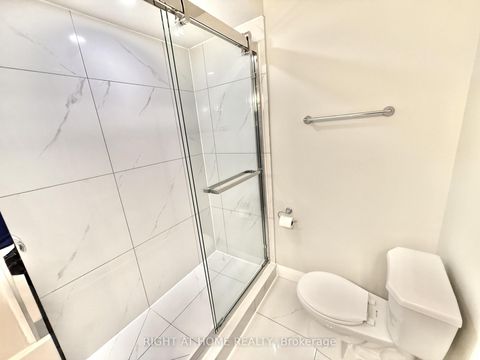 Photo 24 at 24 - 7 Vale Carse Way, Branson, Toronto