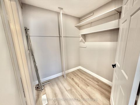 Photo 26 at 24 - 7 Vale Carse Way, Branson, Toronto