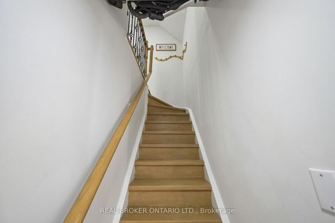 Photo 4 at 1011 - 18 Laidlaw Street, South Parkdale, Toronto