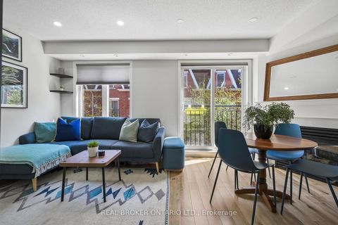 Photo 9 at 1011 - 18 Laidlaw Street, South Parkdale, Toronto