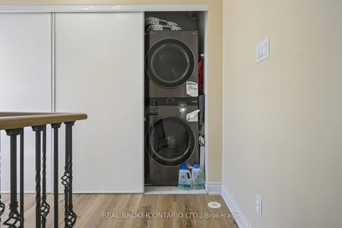 Photo 18 at 1011 - 18 Laidlaw Street, South Parkdale, Toronto