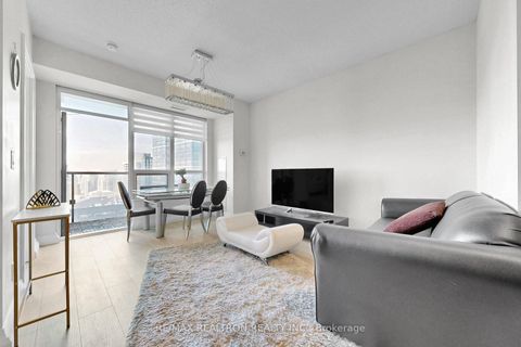 Photo 11 at 3103 - 2 Anndale Drive, Willowdale East, Toronto