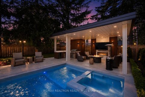 Photo 4 at 316 Parkview Avenue, Willowdale East, Toronto
