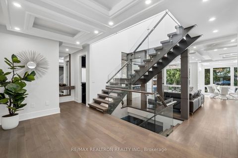 Photo 13 at 316 Parkview Avenue, Willowdale East, Toronto