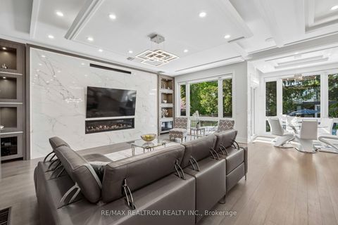 Photo 19 at 316 Parkview Avenue, Willowdale East, Toronto