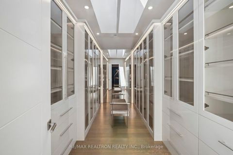 Photo 26 at 316 Parkview Avenue, Willowdale East, Toronto