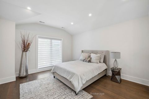 Photo 30 at 316 Parkview Avenue, Willowdale East, Toronto