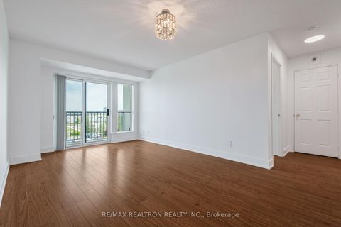 Photo 12 at 505 - 185 Oneida Crescent, Langstaff, Richmond Hill