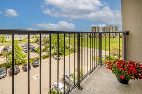 Photo 14 at 505 - 185 Oneida Crescent, Langstaff, Richmond Hill