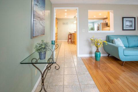 Photo 6 at 272 Jeff Smith Court, College Manor, Newmarket