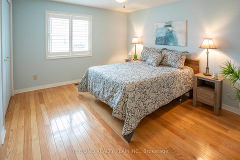 Photo 15 at 272 Jeff Smith Court, College Manor, Newmarket