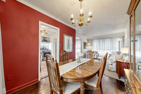 Photo 9 at 22 Woodgrove Drive, West Hill, Toronto