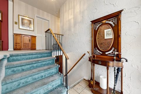 Photo 14 at 22 Woodgrove Drive, West Hill, Toronto