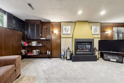 Photo 30 at 22 Woodgrove Drive, West Hill, Toronto