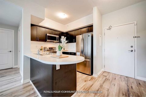 Photo 5 at 304 - 295 Cundles Road, Little Lake, Barrie