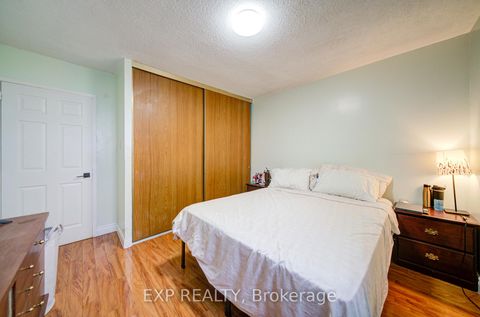 Photo 16 at 402 - 50 Lotherton Pathway, Glen Park, Toronto